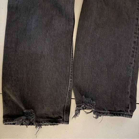 ABERCROMBIE The ‘90s Straight Ultra High Rise Distressed Stretch Jeans Size 29L - Picture 6 of 12
